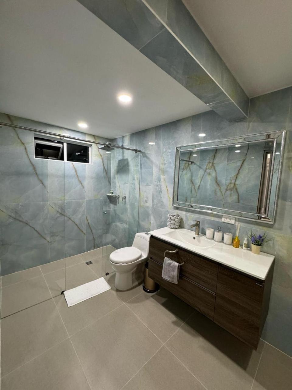 Hotel Juan De La Vega La Vega  Zimmer foto